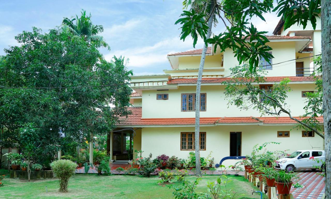 Hôtel La Exotica à Varkala Extérieur photo